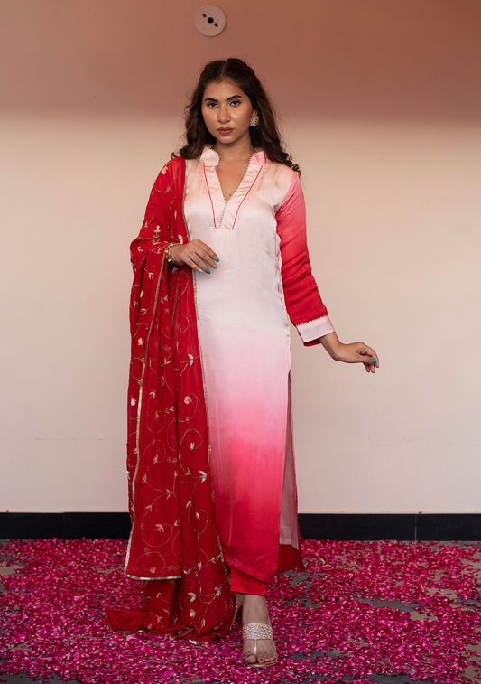 Haniya – Ombre Elegance Kurta Set with Shaded Dupatta