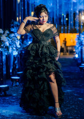 Midnight elegance in black