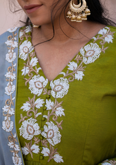 Haniya Set