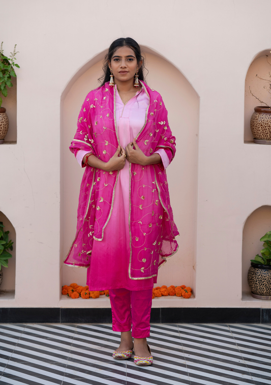SARA – Shaded Pink Kurta Set with Heavy Handwork Dupatta